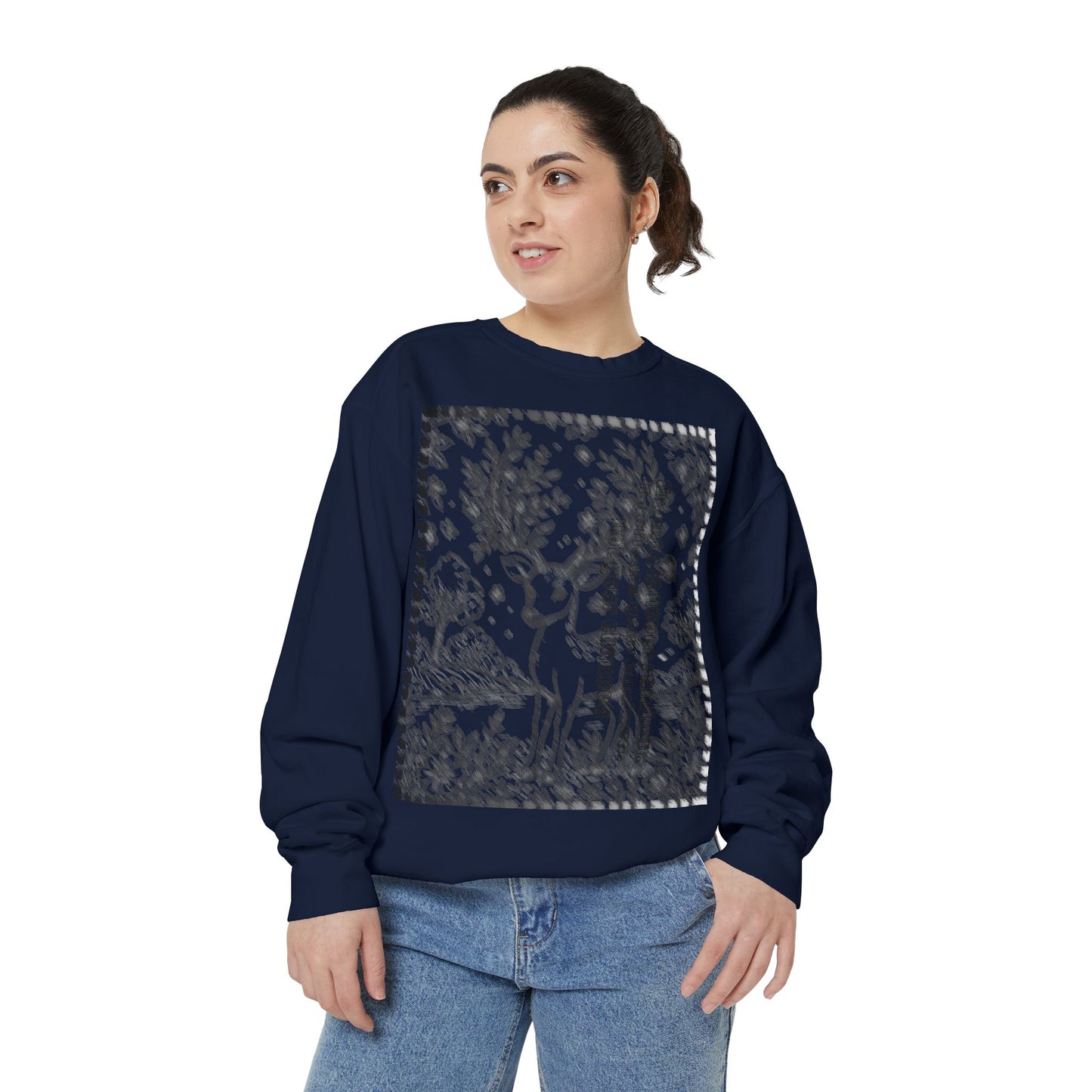 Stylish Unisex Sweatshirt with Deer Design, Cozy Autumn Loungewear, Gift for Him/Her, Perfect for Holidays, Nature Lovers