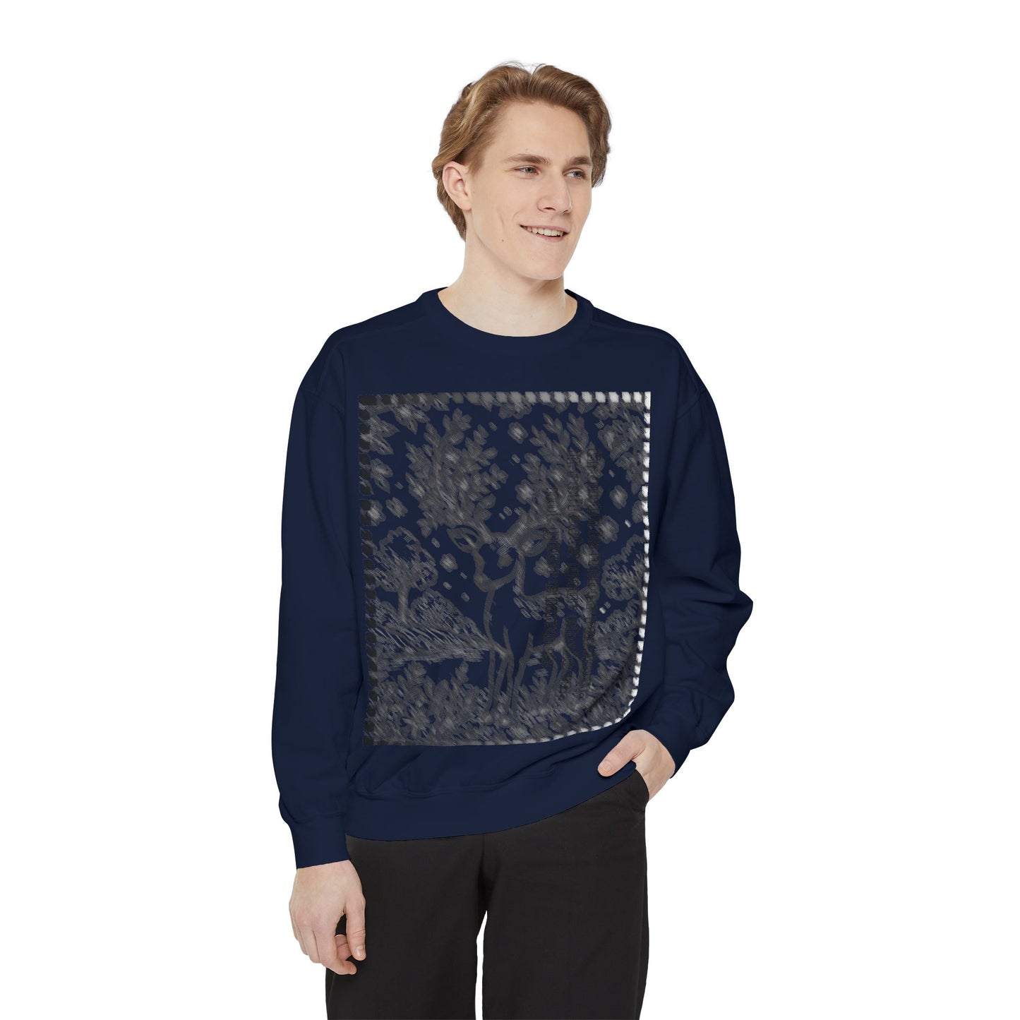 Stylish Unisex Sweatshirt with Deer Design, Cozy Autumn Loungewear, Gift for Him/Her, Perfect for Holidays, Nature Lovers